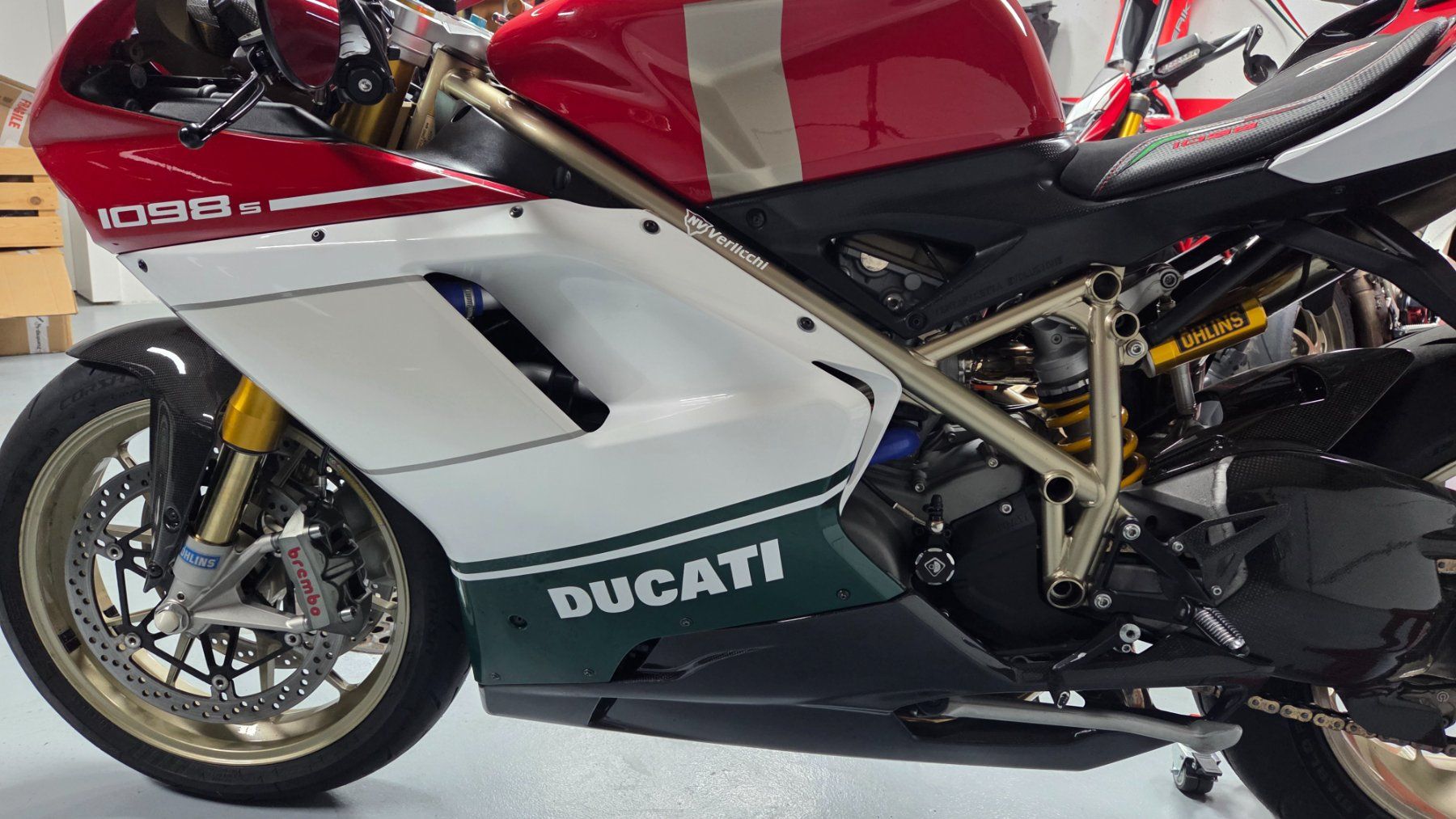 Ducati Strada: Ducati 1098 S Tricolore – Usato da Uezwil venduto da Troxi220 2