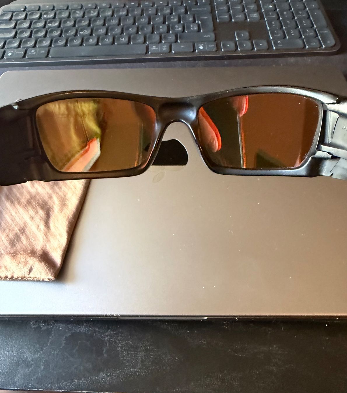 Brillen & Gläser: Oakley Fuel Cell (Prizm Ruby Iridium) – Gebraucht aus Zürich von Fuentes 8