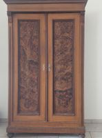 Antiker Schrank Nussbaumholz, Jahrgang ca. 1920