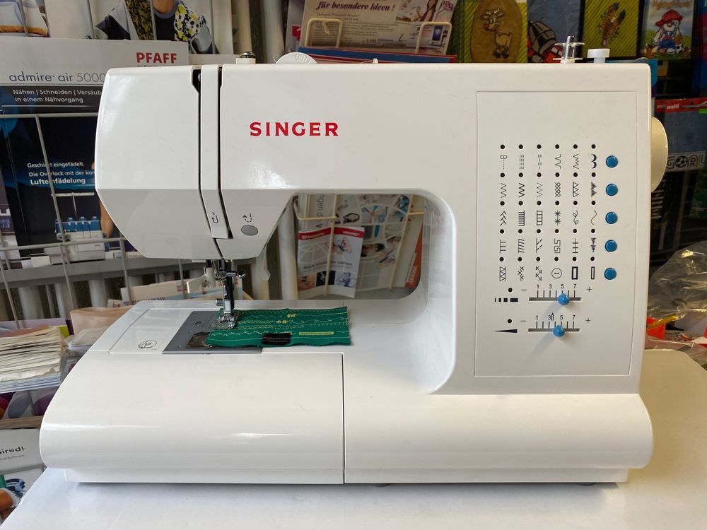 Nähmaschine Singer 7462, mit 30 Stichprogrammen, ab Fr. 1. Kaufen