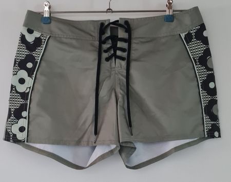 Damen SurfShorts Roxy Grösse XL