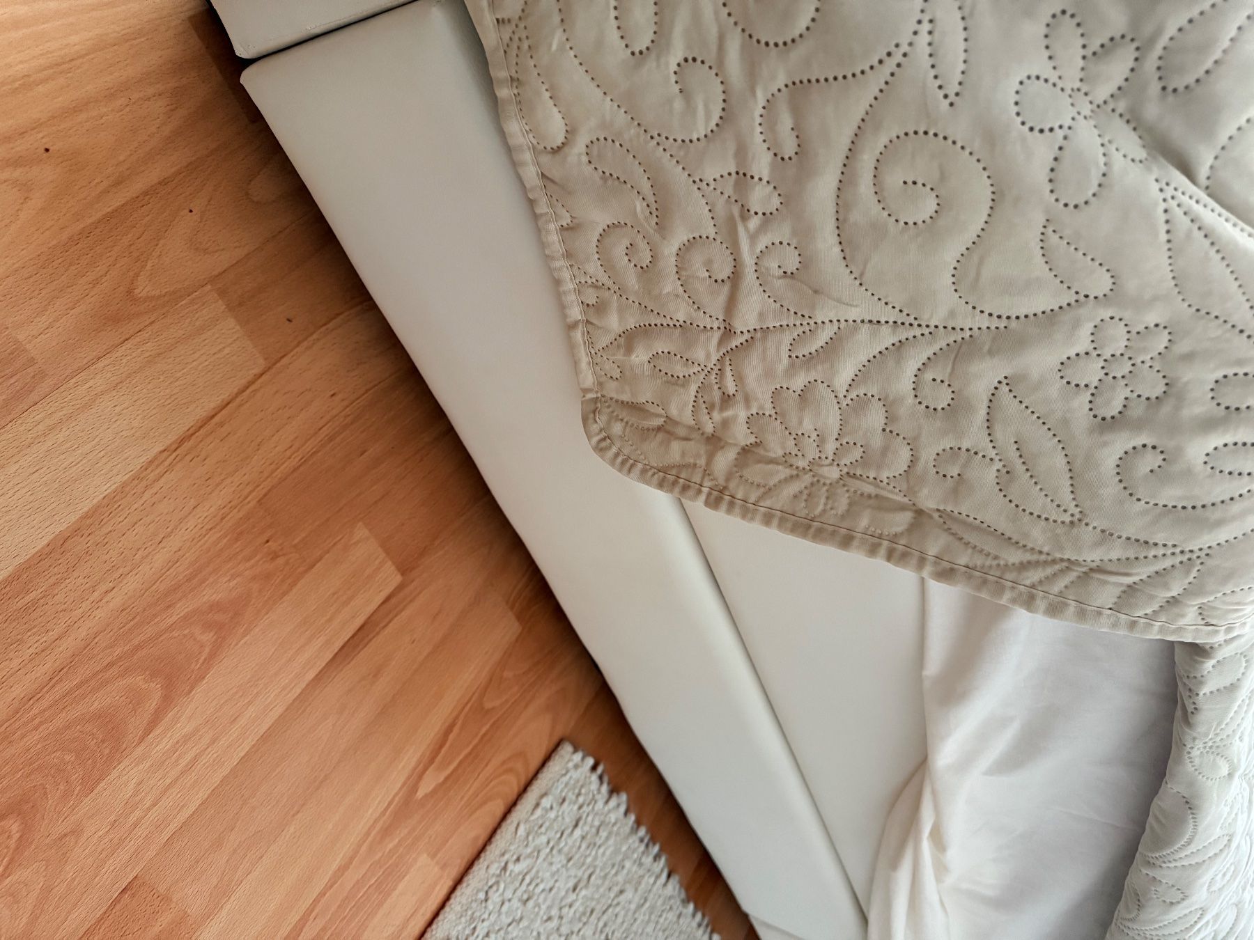 Letti: Bett mit Aufbewahrungsschubladen – Usato da Schübelbach venduto da ana_mk2j 2