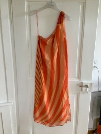 Zara Collection SS21, Asymmetrisches Kleid, S/XS, Neu