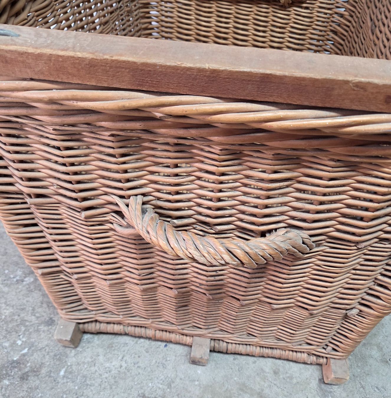 Altro per la casa: Korb mit Holzverstärkung – Usato da Laufen venduto da dixiemen 7
