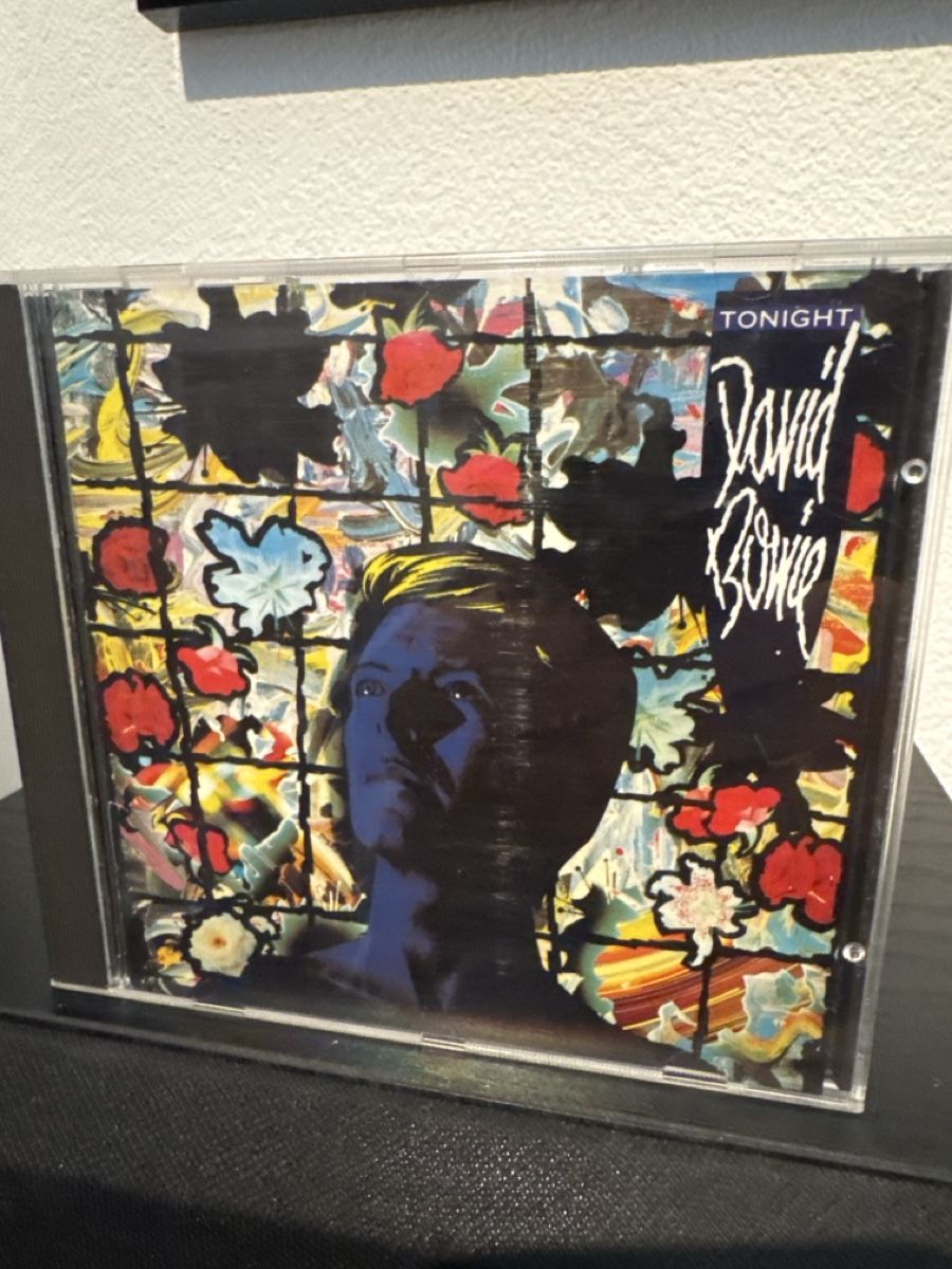 CD: David Bowie - Tonight CD - Selten! – Usato da Oberglatt ZH venduto da Incredibles