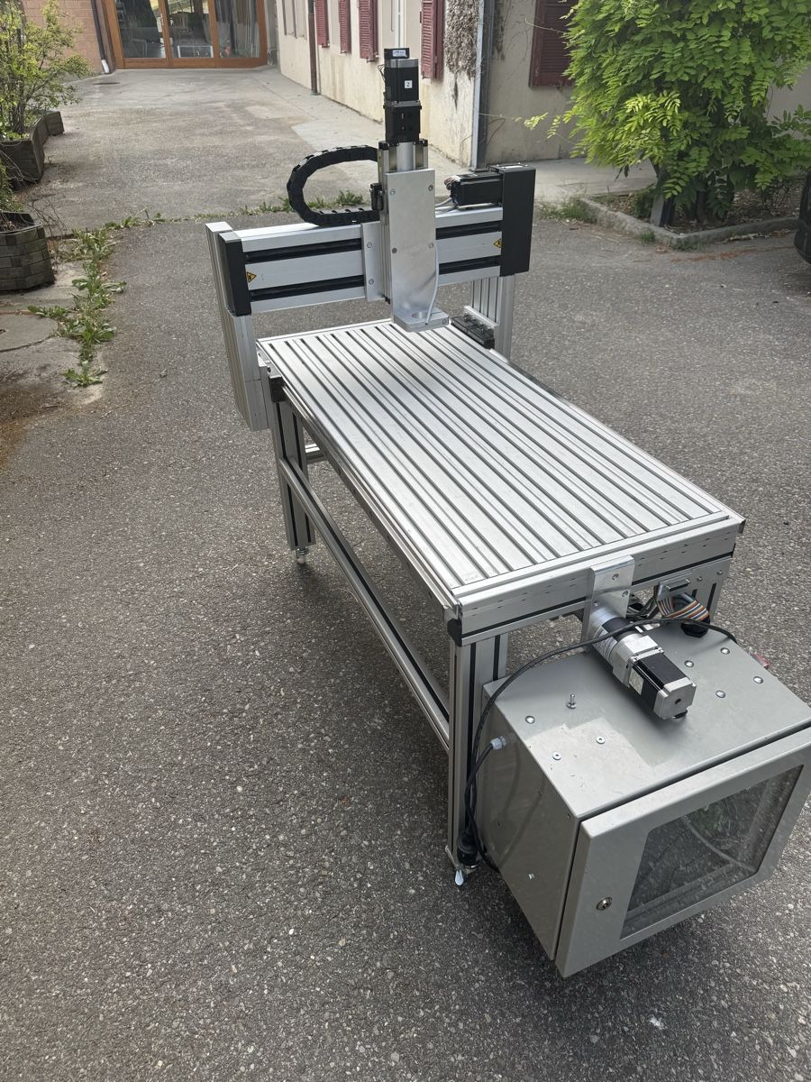 Alle Maschinen: CNC Prtalfräsmachine – Neu (gemäss Beschreibung) aus Rüttenen von fmijic 1