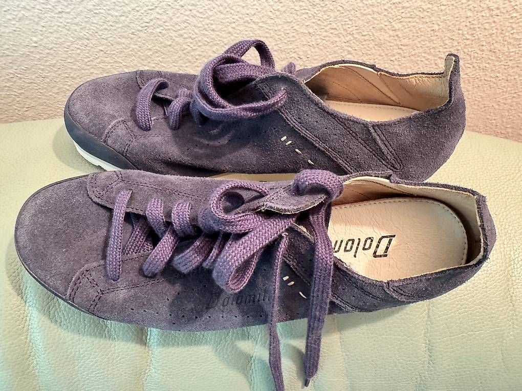 Herrenschuhe: Wanderschuhe Dolomite 44 – Gebraucht aus Zürich von Cibin 2