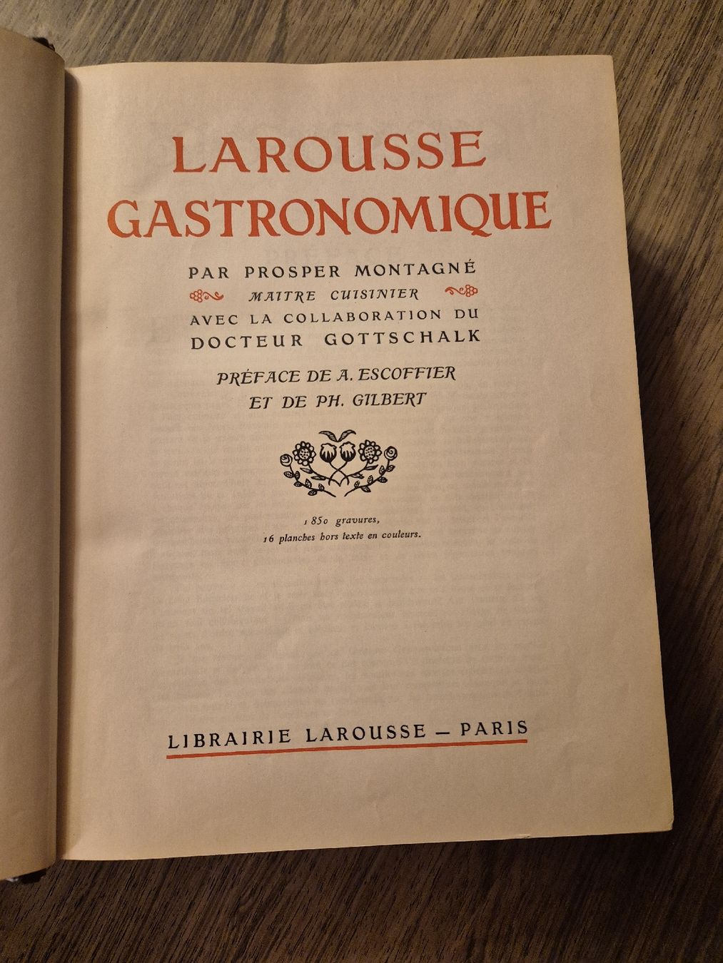 Libri: Kochbuch La Rousse Gastronomique 1938 – Usato da Villmergen venduto da MONCHHICHI 1
