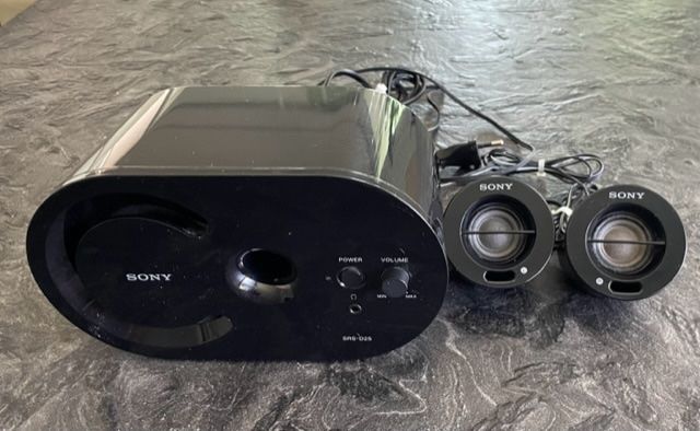 Sony Lautsprecher: SONY SRS-D25 LAUTSPRECHER – Gebraucht aus Buchs AG von