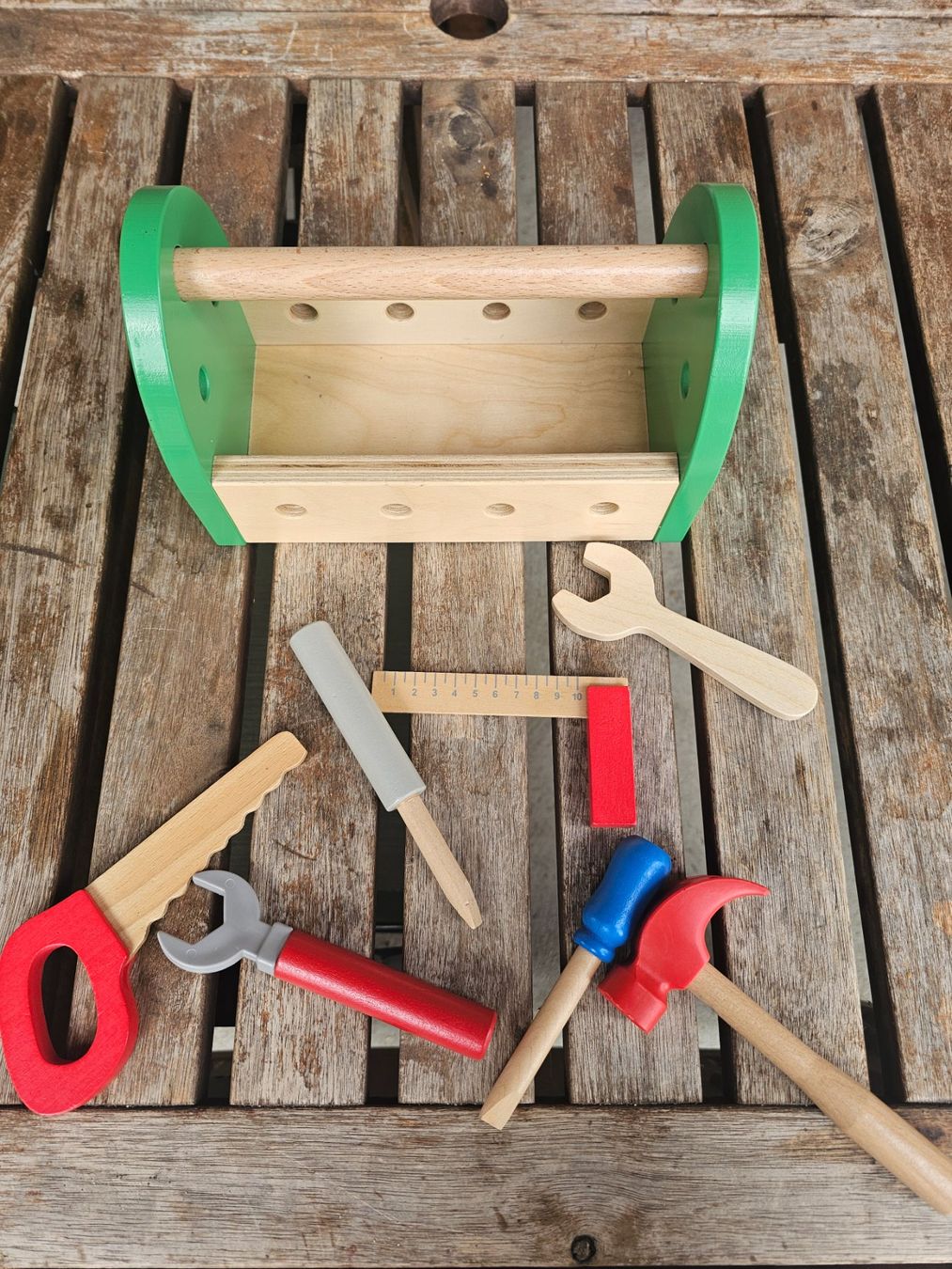 Spielzeuge: Holzwerkstatt/ Werkbank Kinder mit Zubehör – Gebraucht aus Frauenkappelen von Iceman 3