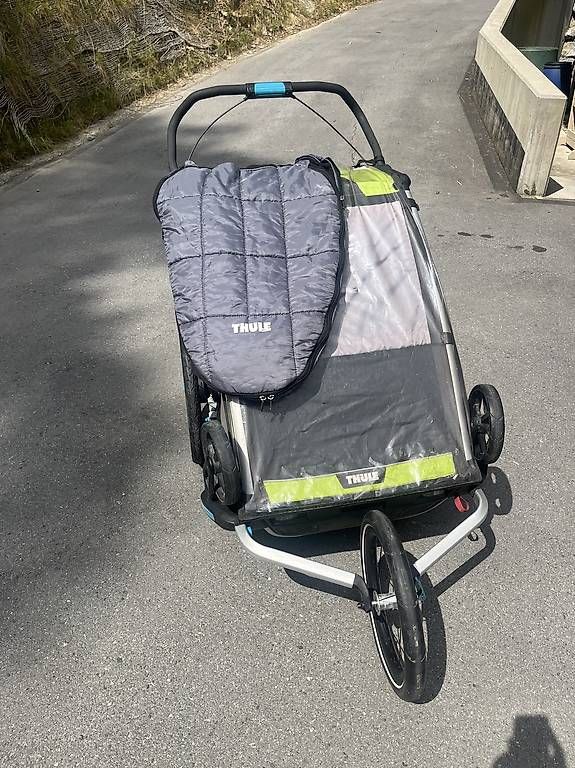 Rimorchi: Thule Chariot Cab 2 mit viel Zubehört – Usato da Untervaz venduto da m.rueedi 2