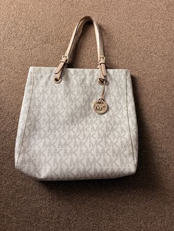 Michael Kors Shopper