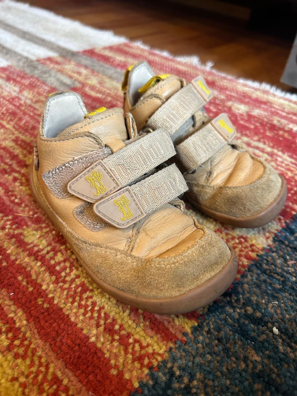 Affenzahn Scarpe per ragazzi: Barfussschuhe Affenzahn Leder Buddy Tiger gr. 22 – Usato da Luzern venduto da gal_9pjp 1