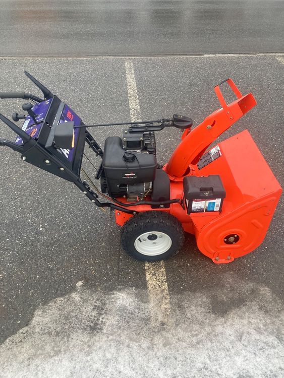 Schneefräse Ariens 1024 mit Elektrostart und Griffheizung Kaufen auf