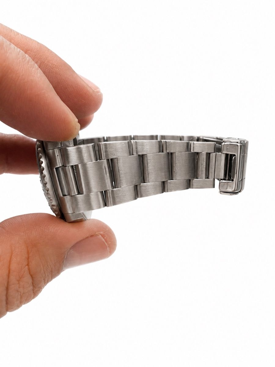 Rolex Montres: Rolex Submariner Date 16610 – D'occasion à Luterbach par Watchkeeper 2