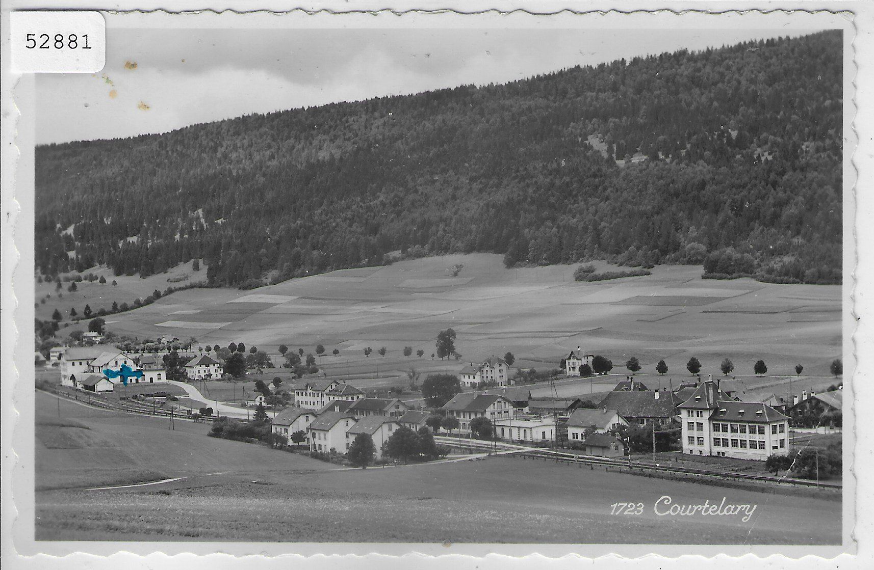 Cartoline postali: Courtelary - Vue generale – Difettoso da Ettingen venduto da Kartenplanet