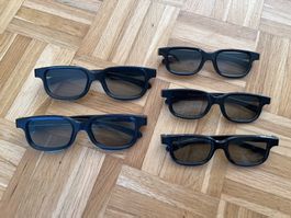 5 x 3D Brillen, 2 Erwachsene + 3 Kinder-  Neuwertig