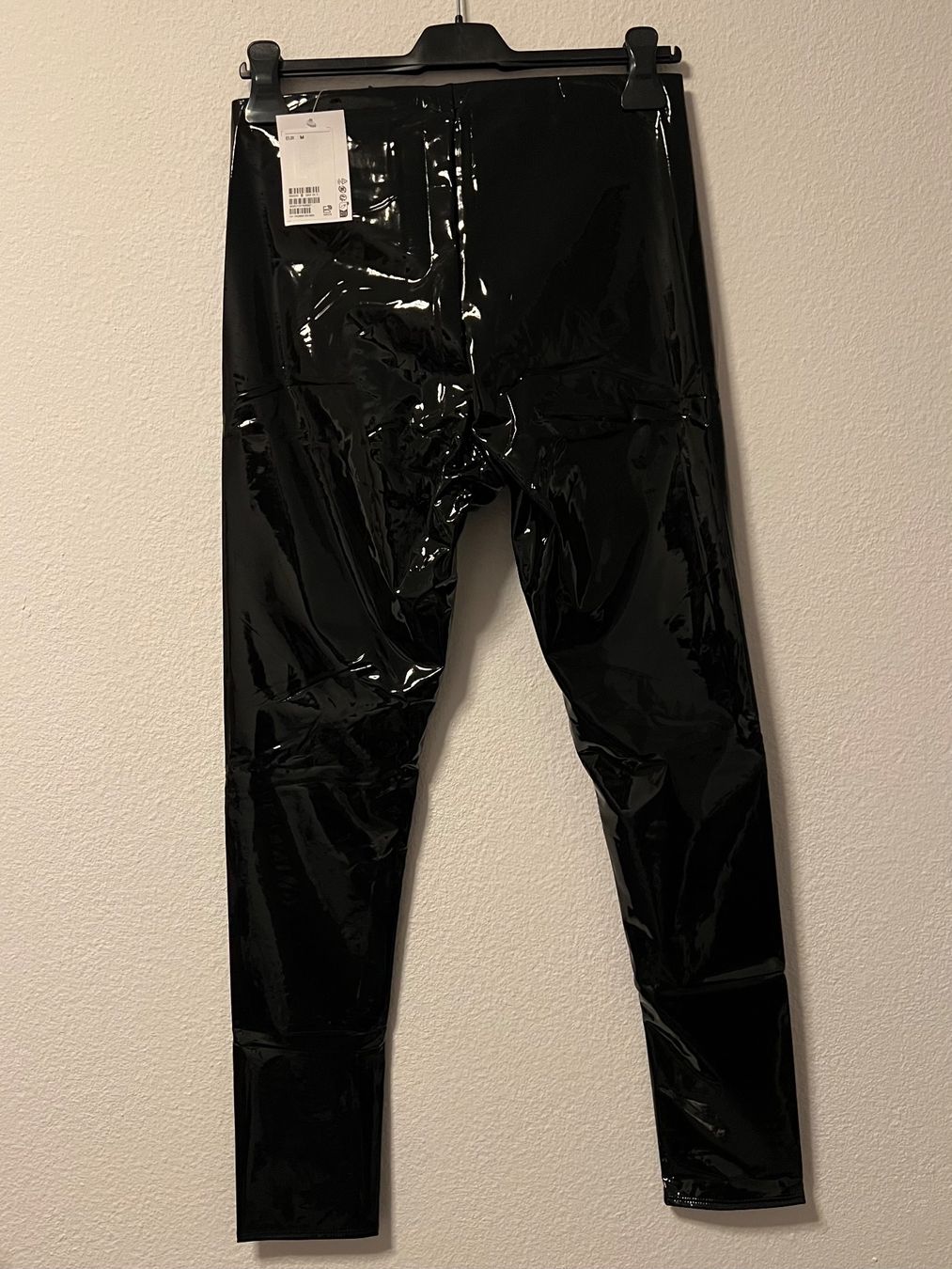 H&M Leggings: Vinyl SeXy Lack Leggings M – Neuf avec emballage d'origine à Uetendorf par Stoun 3