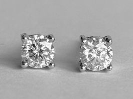 Moissanite Classic Earring studs. 4 mm stone size.
