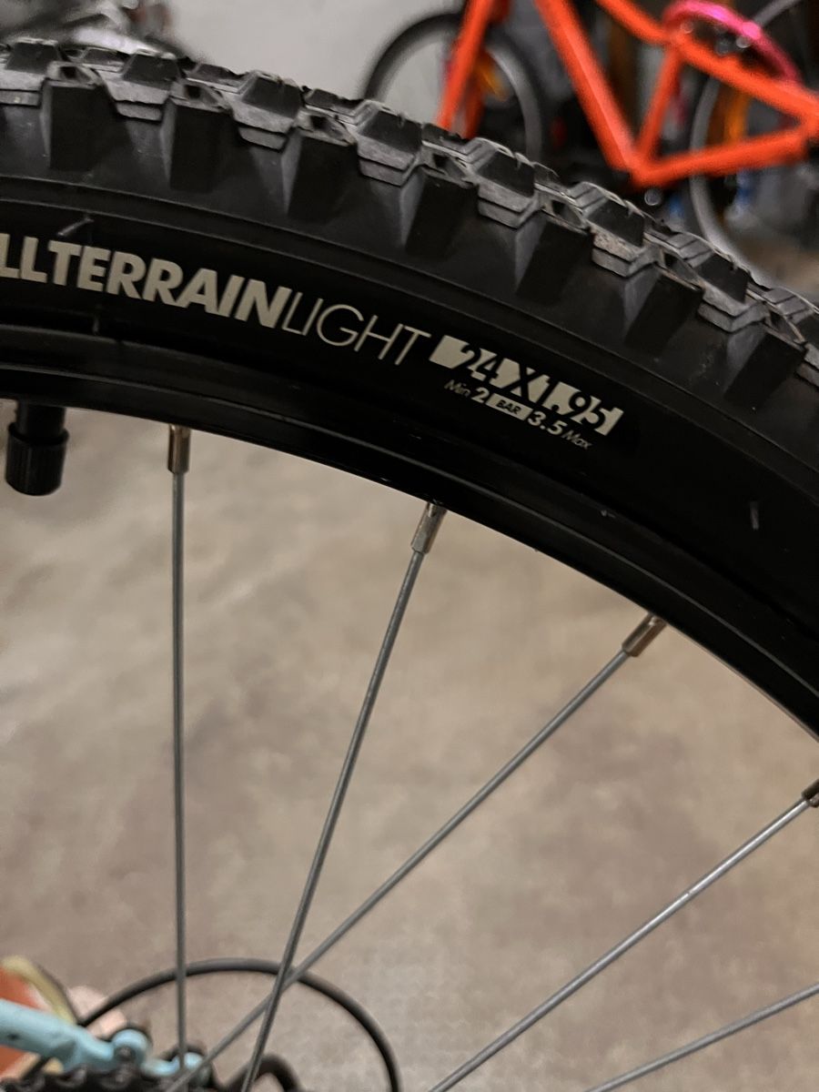 Velos: Velo – Gebraucht aus Basel von Zeyno1 1