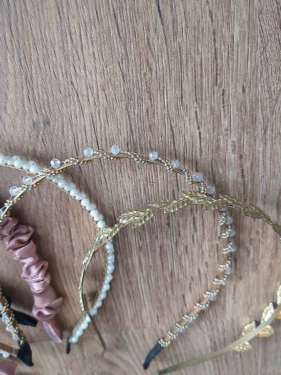 Accessori per capelli: 5 Haarreifen – Usato da St. Gallen venduto da tj19 1