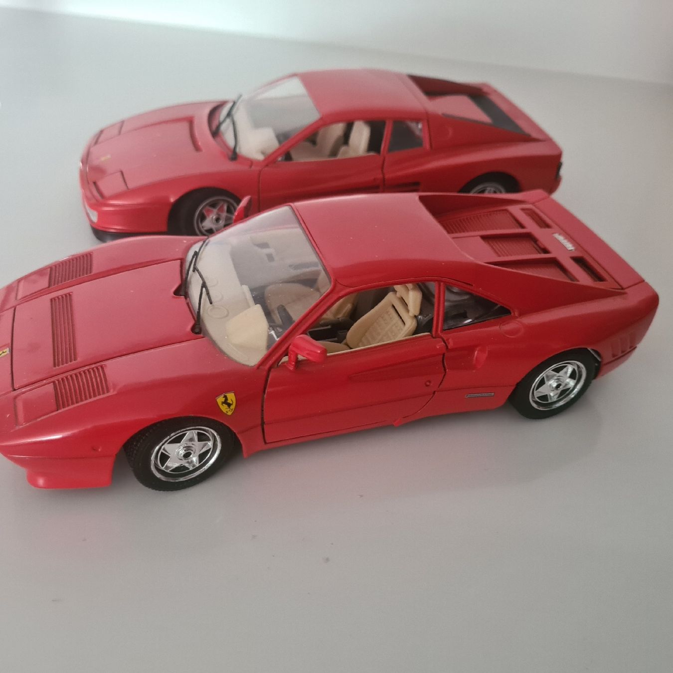 Bburago Modellini d'auto: 2 Ferrari Modell 1/18 – Usato da Steinen venduto da turbogeiss99 7