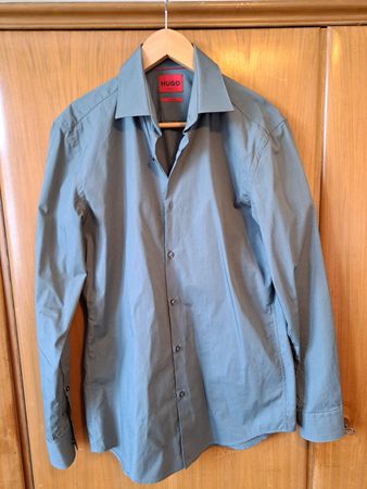 Herren Hemd HUGO Slim Fit Grösse 40 guter Zustand