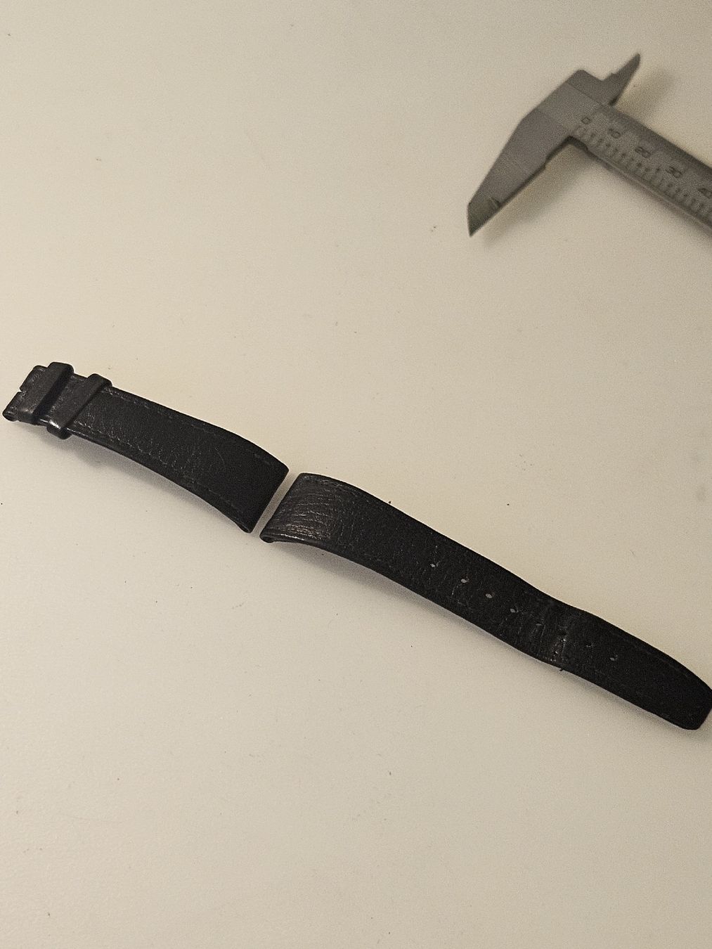 Omega Uhren: Omega Band  – Gebraucht aus Adlikon b.Regensdorf von kuka02
