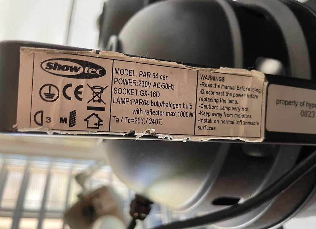 Lampade: 5 Studiolampen ShowTec PAR 64 can – Usato da Ittigen venduto da son_w9mz 2