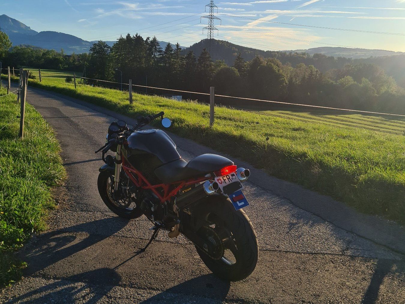 Ducati Strada: Ducati monster 695     A35kW – Usato da Hauteville venduto da gab_jr8s 2