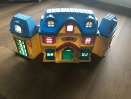 Vintage FisherPrice Spielhaus / Puppenhaus Batteriebetrieben