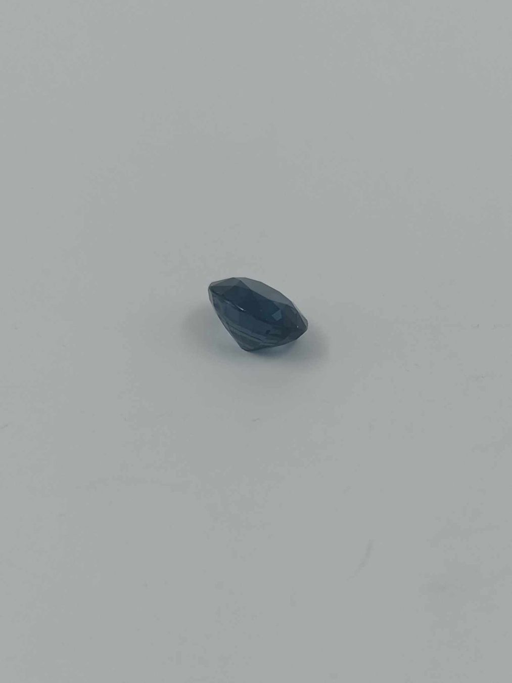 Pietre preziose: 1 TIEFBLAUER SPINELL 9.99CT. – Usato da Luzern venduto da EdiGem 7