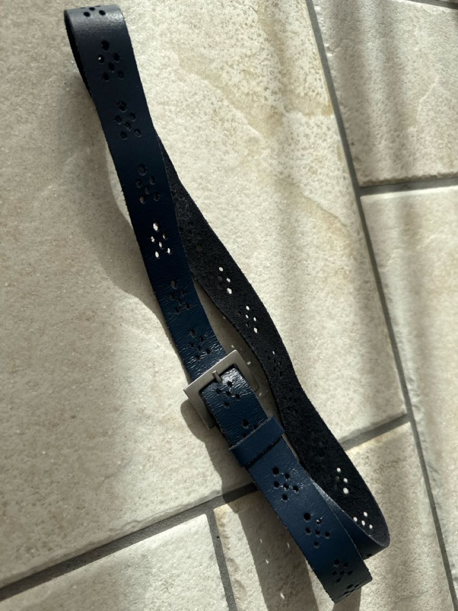C&A Pantaloni: Leder Gurt. Brief 2.50 Fr. – Usato da Waltenschwil venduto da lina-04 3
