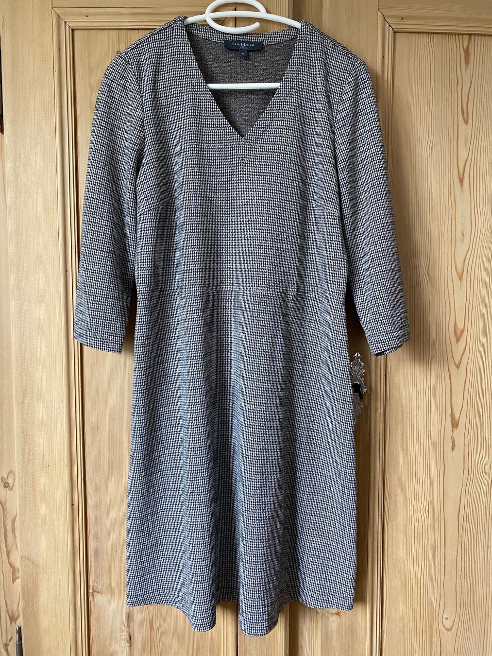 Vestiti: Kleid SA.HARA mit Hahnentrittmuster Grösse 38 – Usato da Balgach venduto da liv_s9xj