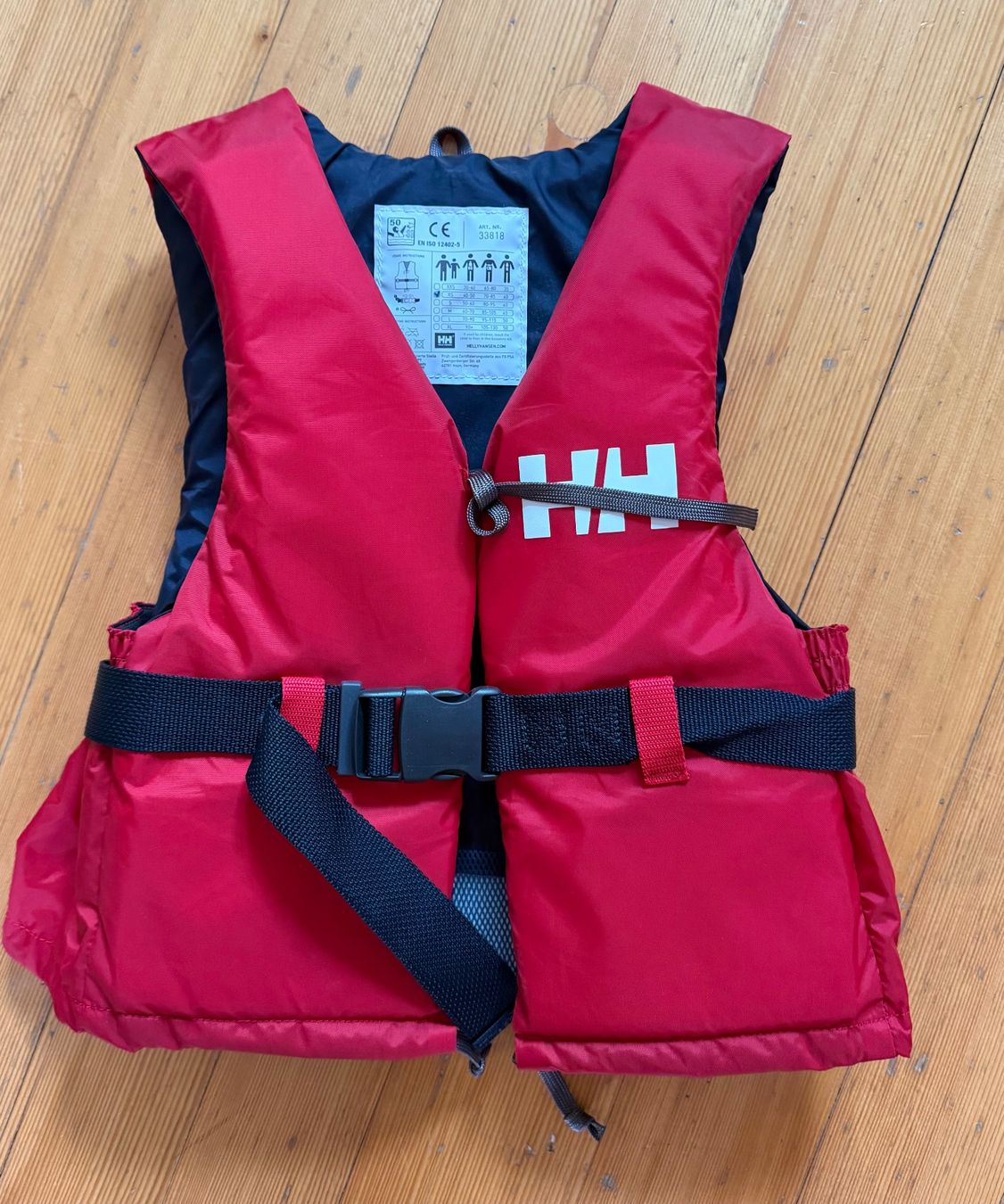 Helly Hansen Giubbotti di salvataggio: Schwimmfeste Helly Hansen – Usato da Aarau venduto da Aurora0810