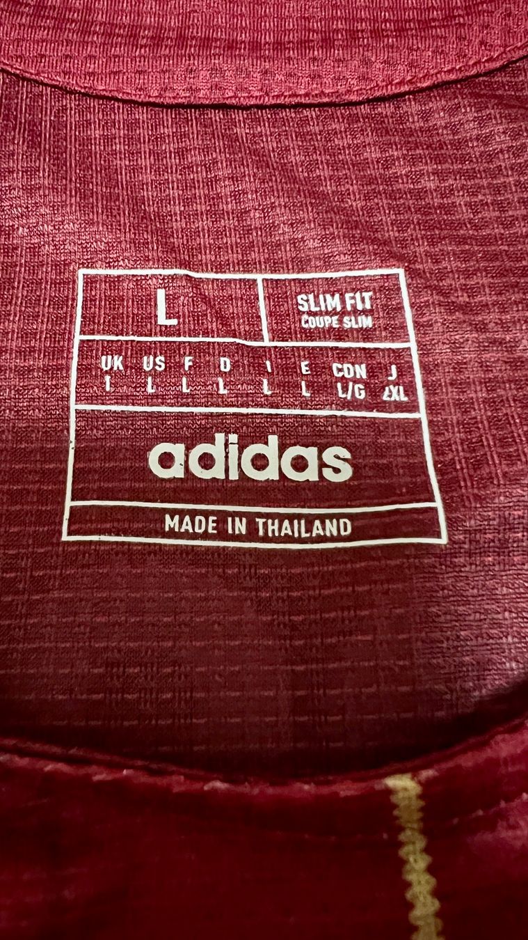 Adidas Leibchen & Hosen: AS Roma original Adidas – Gebraucht aus Grenchen von LupoGrigio13 2