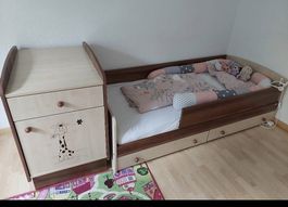 Babybett/ & kinderbett / wickelkommode