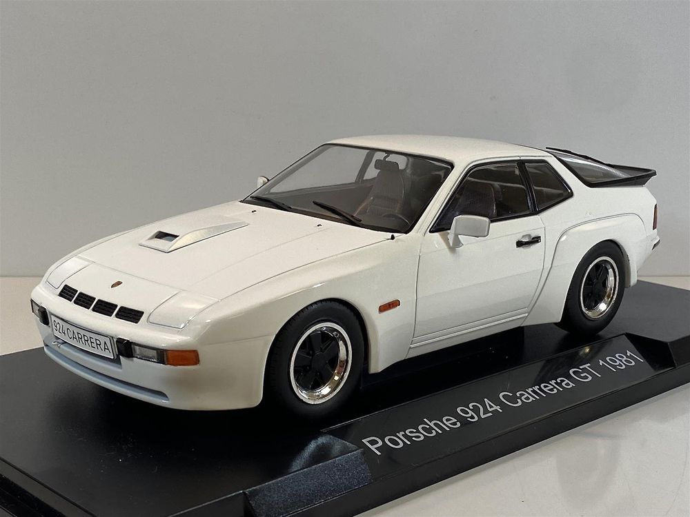 Modèle réduit Porsche 924 Carrera Gt, Rouge , 1981 1/18 | Mcg