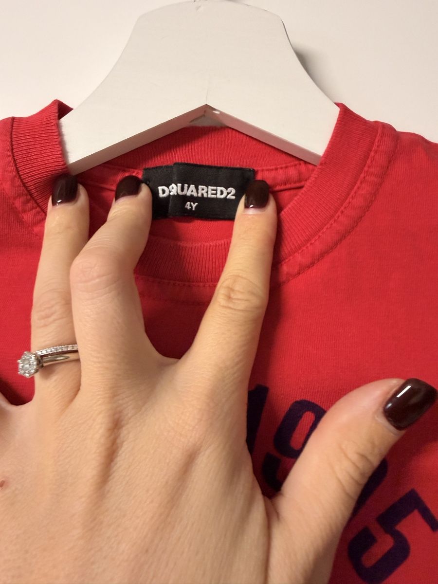 Dsquared2 Camicie, T-shirt & Polo: Dsquared Jungen Shirt, Gr. 3-4J. – Usato da Frenkendorf venduto da banemk12 1