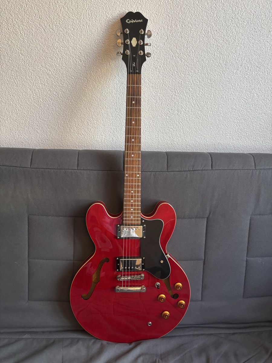 Epiphone Musikinstrumente: Epiphone Dot Cherry – Gebraucht aus Le Landeron von CharlieGilbert 1
