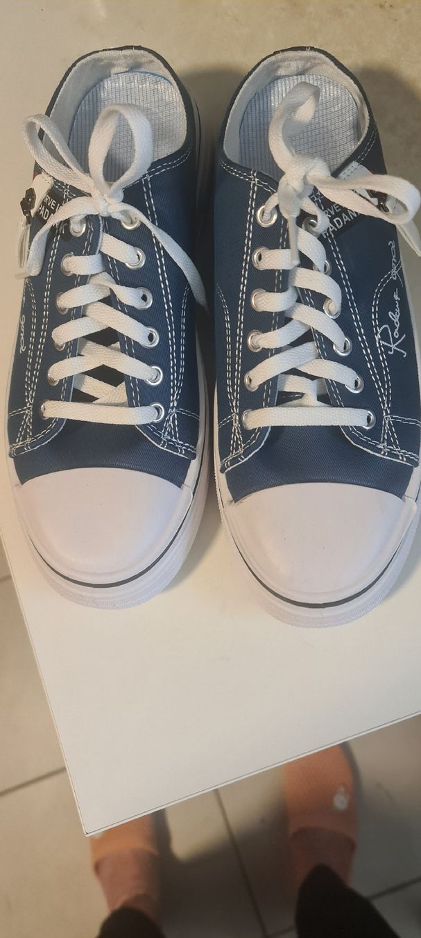 Scarpe da uomo: Turnschuh Schlüpfer 41 – Nuovo (secondo la descrizione) da Bellerive VD venduto da Hermes5