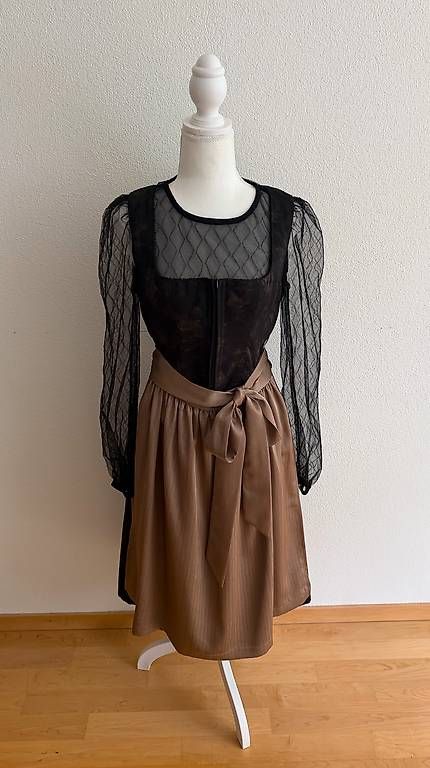 Robes: Dirndl Marjo Grösse 38 – Neuf avec emballage d'origine à Volketswil par oli_l2zq