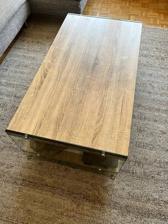 Tables: Couchtisch / Wohnzimmertisch – D'occasion à Liestal par raq_l9vl 2