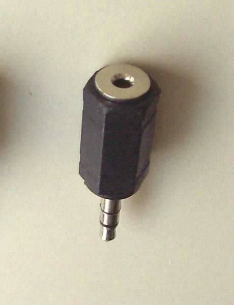 Adattatori: Adapter Stecker 3,5 / Buchse 2,5 stereo – Nuovo (secondo la descrizione) da Basel venduto da Pickman 1