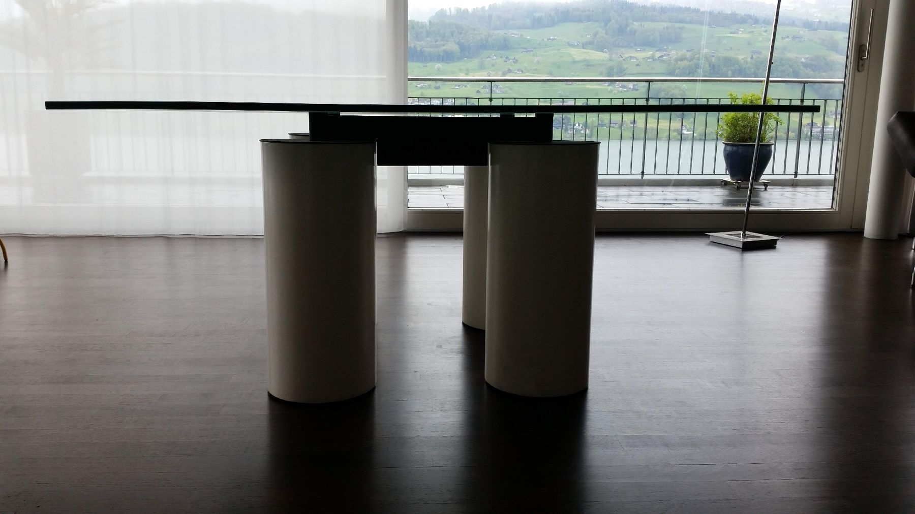 Tables: Glastisch SERENISSIMO Designer David Law – D'occasion à Sachseln par mar_yzb7 1