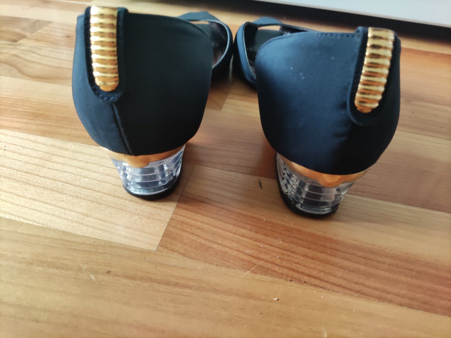 Kaiser Scarpe da donna: Peter Kaiser Schuh von Fricker blau – Usato da Solothurn venduto da Csw1 2
