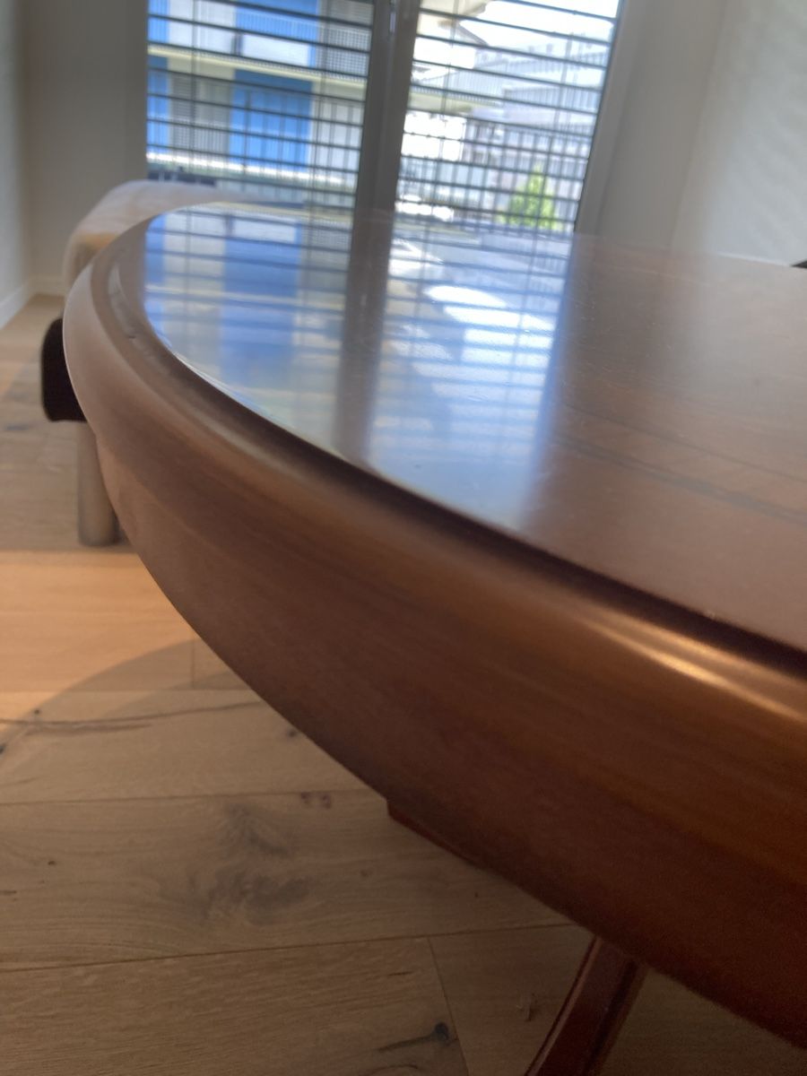 Tavoli: Wunderschöner ovaler Kirschbaumtisch, Top Zustand – Usato da Zürich venduto da Noki__ 6