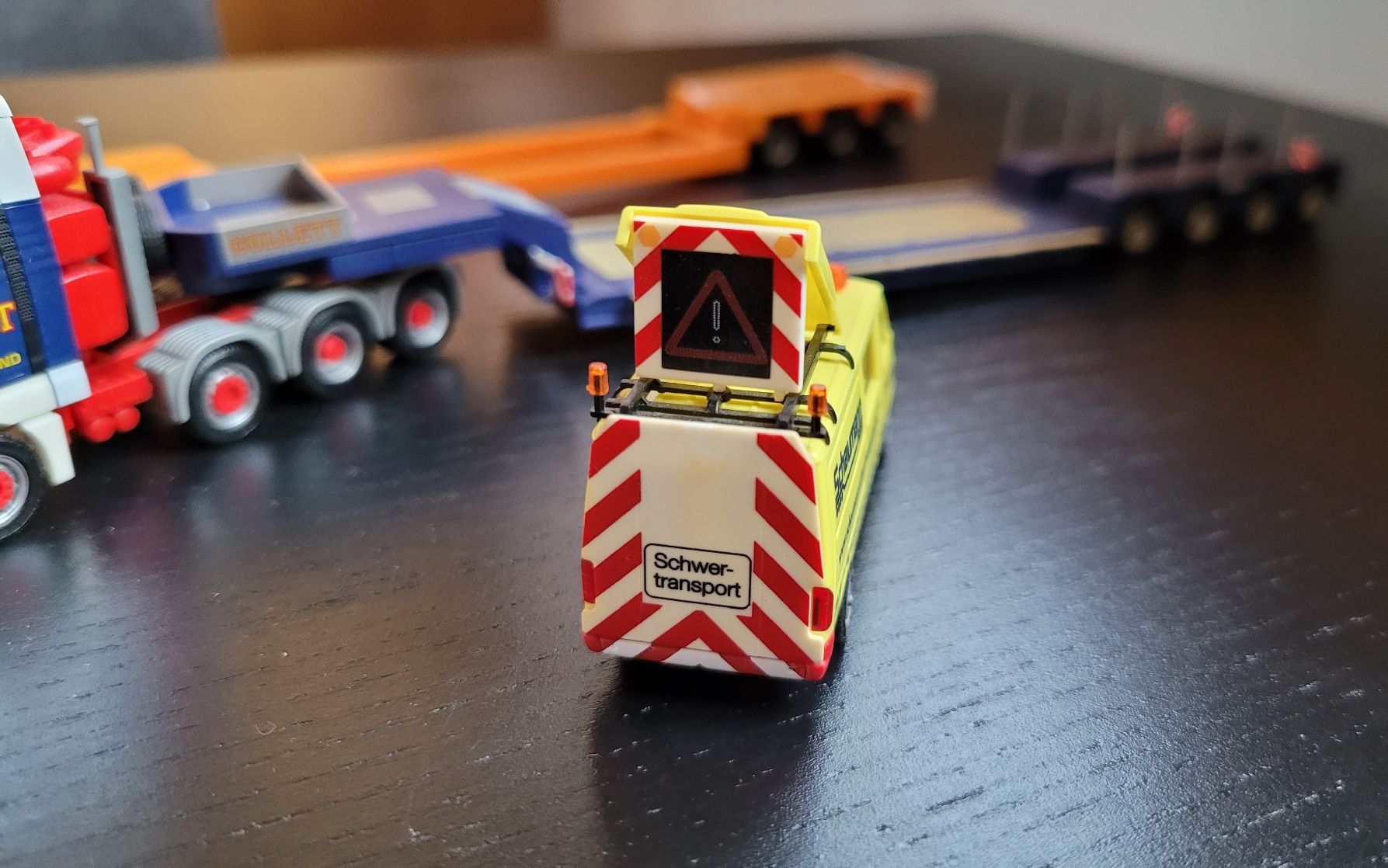 Herpa Kit di modellismo & Modellini statici: Herpa LKW's 1:87 – Usato da Hettiswil venduto da kuese85 2