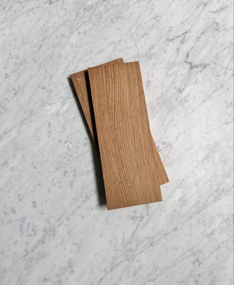 Holzartikel: Eichenbrettchen zum schneiden oder auftischen  – Neu und originalverpackt aus Läufelfingen von b-form 7