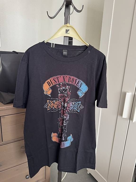 T-Shirts: Replay T-Shirt – Gebraucht aus St. Gallen von gom_cp6k